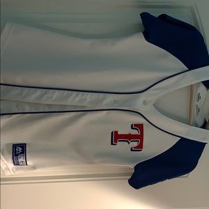 Small Texas Rangers gear